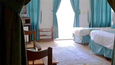 اتاق دو تخته تویین هتل لاله یزد اتاق دو تخته تویین هتل لاله یزد